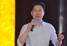 國(guó)內(nèi)最大的樓宇對(duì)講制造商——廈門(mén)立林科技有限公司物聯(lián)網(wǎng)技術(shù)研究院副院長(zhǎng)王遠(yuǎn)春分享“人工智能時(shí)代的智慧家庭、智慧社區(qū)整體設(shè)備解決方案”